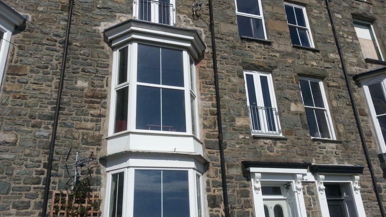 Apartment Chic Barmouth Extérieur photo